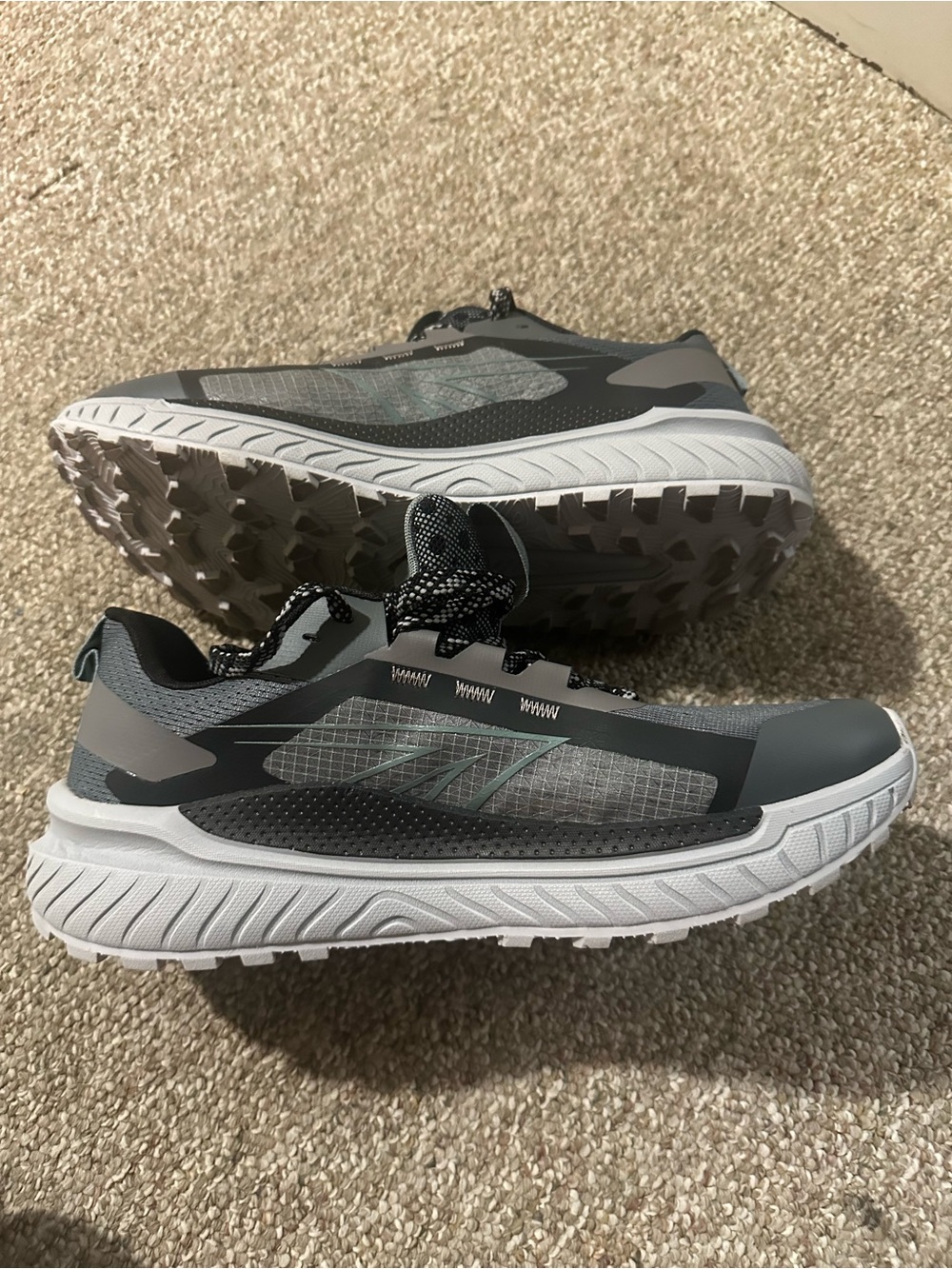 Hi-Tec Men’s Hiking Athletic Sport Shoes Trail Outdoor Grey Size 10 1/2